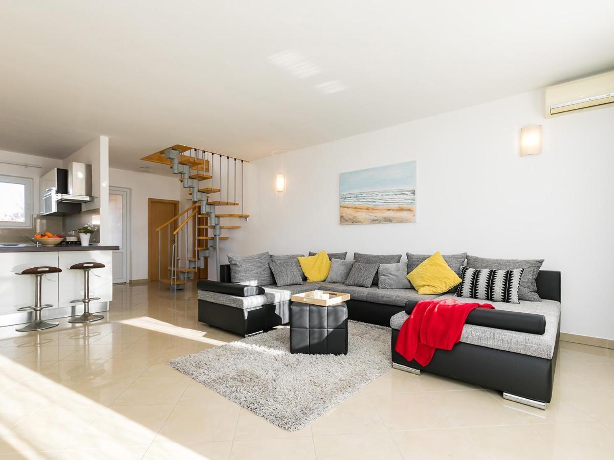 Holiday Appartment Tessa Porec Luaran gambar