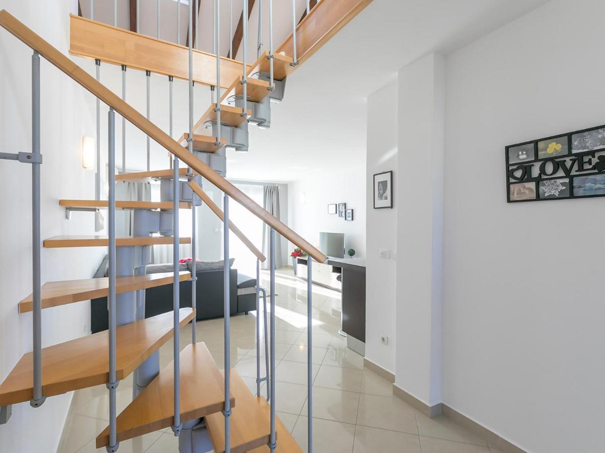 Holiday Appartment Tessa Porec Luaran gambar